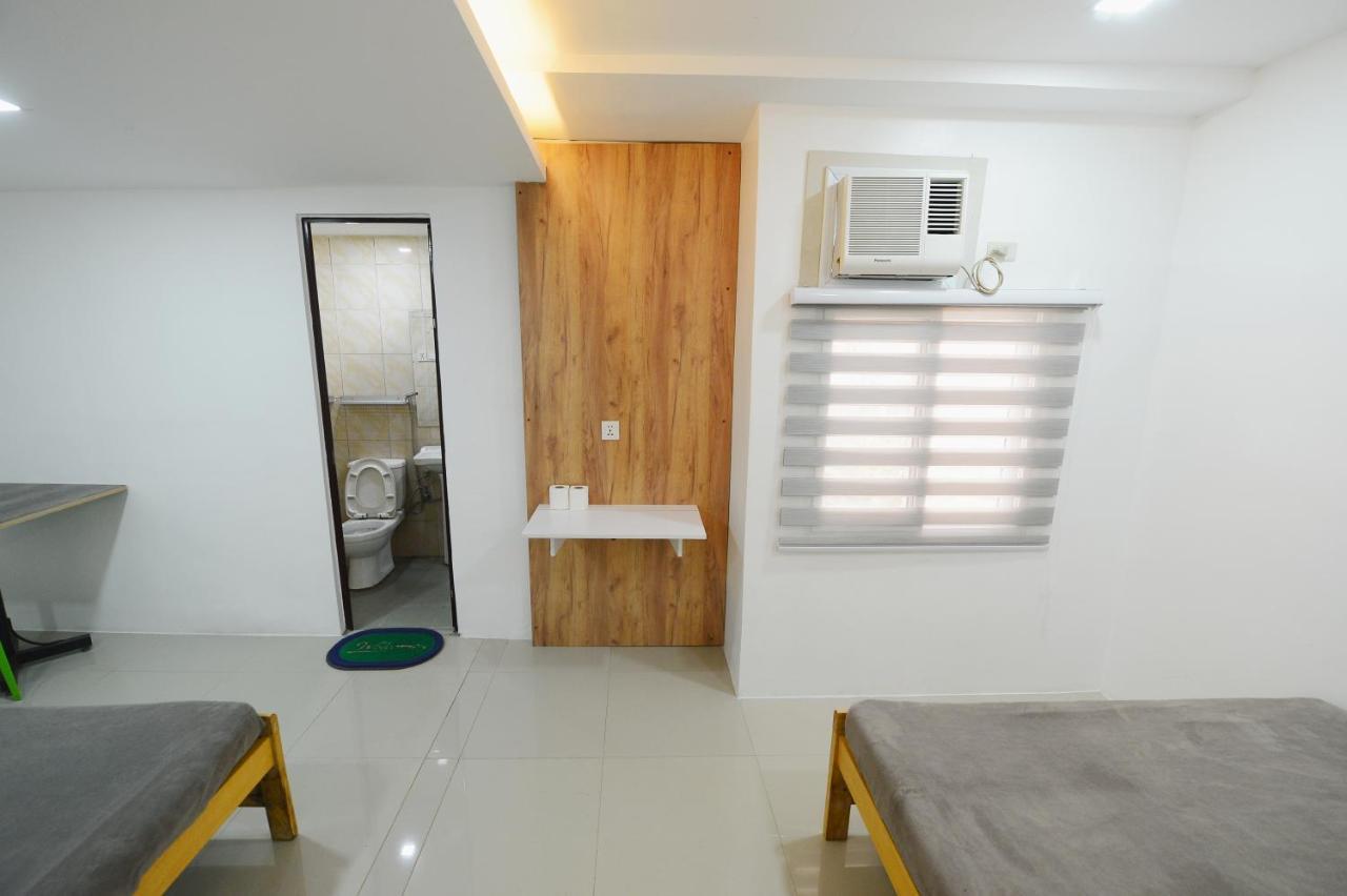 Cebu Courtyard Hotel Lapu-Lapu City Bagian luar foto