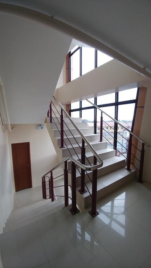 Cebu Courtyard Hotel Lapu-Lapu City Bagian luar foto