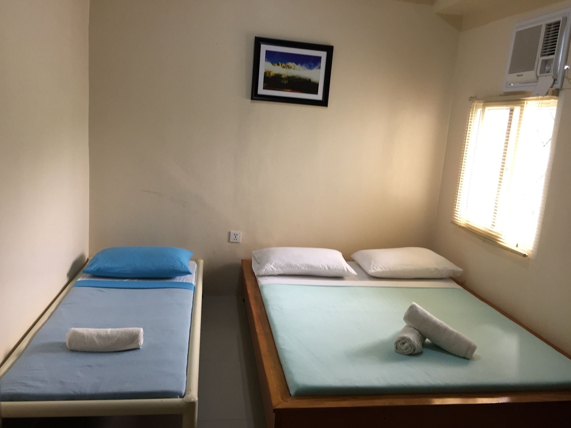 Cebu Courtyard Hotel Lapu-Lapu City Bagian luar foto