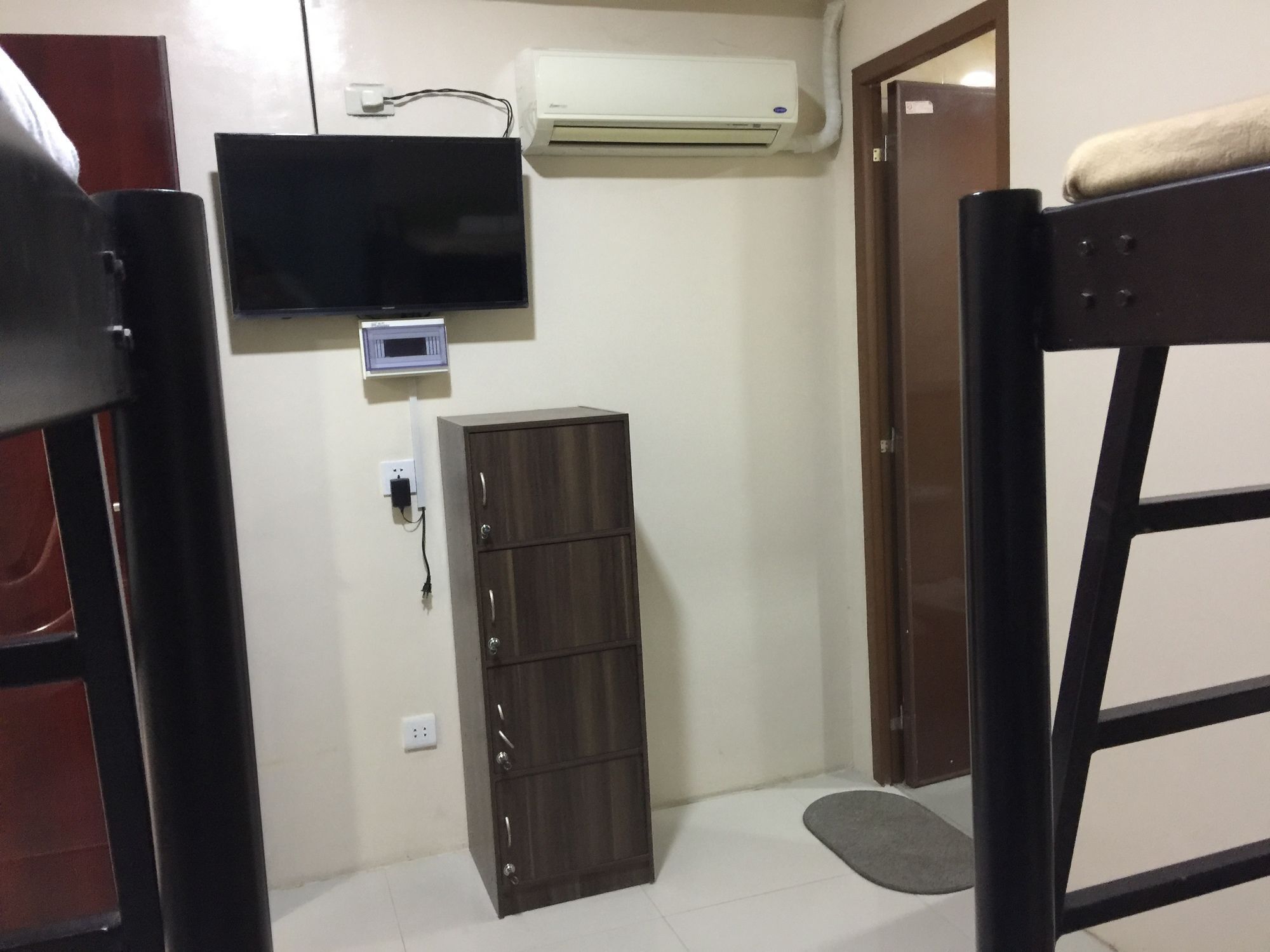 Cebu Courtyard Hotel Lapu-Lapu City Bagian luar foto